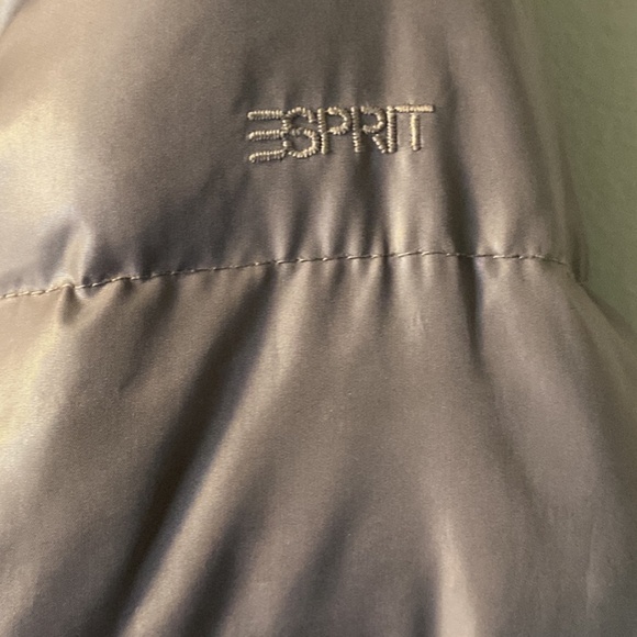Beautiful colour down jacket Esprit, size UK 6/ XS - Picture 4 of 5